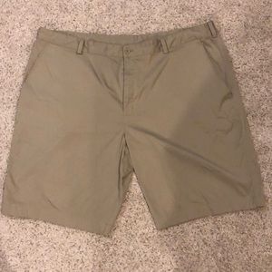 Nike golf: dri-fit shorts